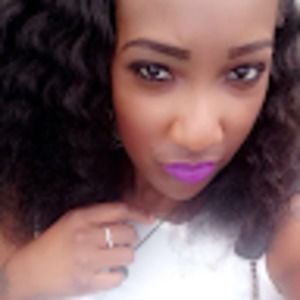 Meet your Posher, Raquel